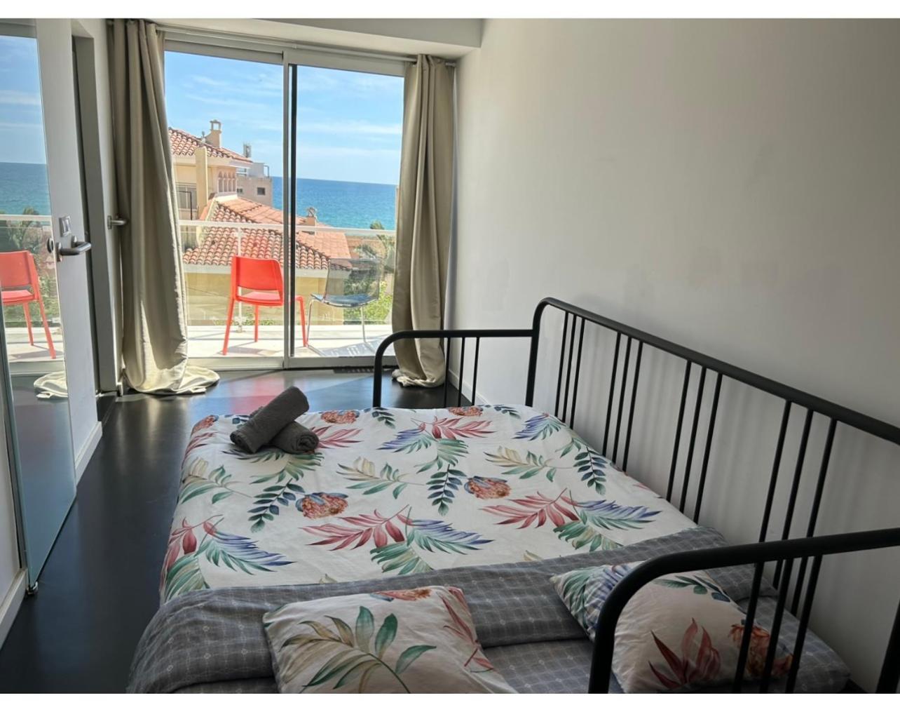 Hug Hotel2022 El Carrer del Canonge Eksteriør billede